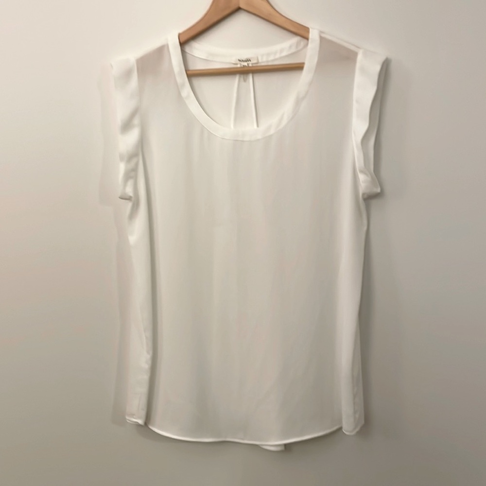 White shell with cap sleeve